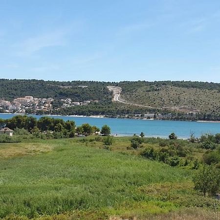 Bridge And Beach Apartments Trogir Exterior photo