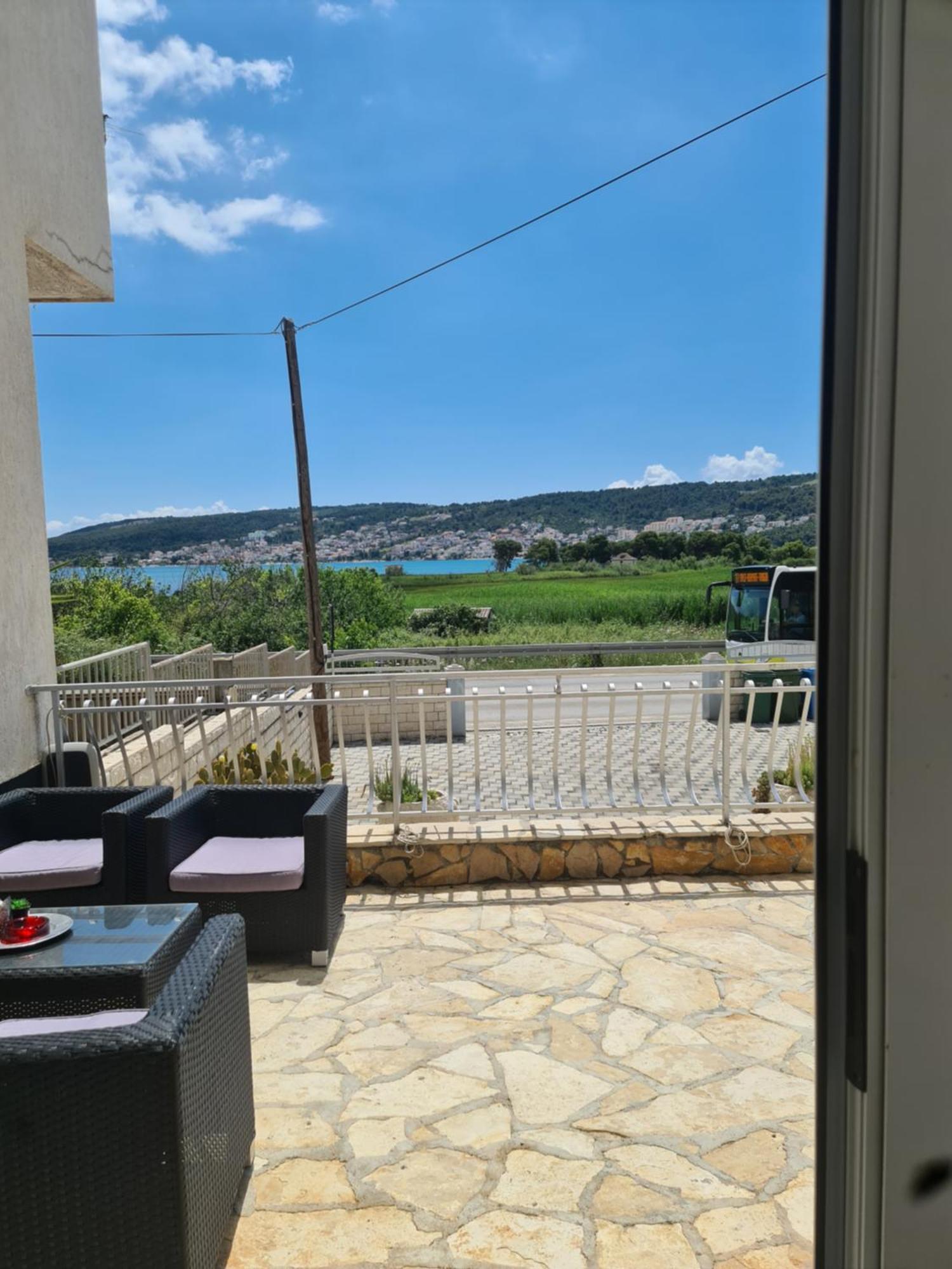 Bridge And Beach Apartments Trogir Exterior photo